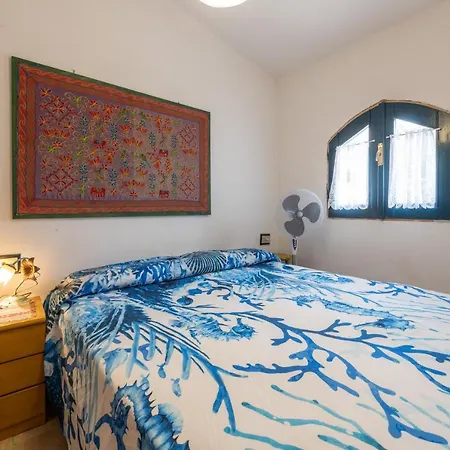 Holiday home Pescettibobba A *